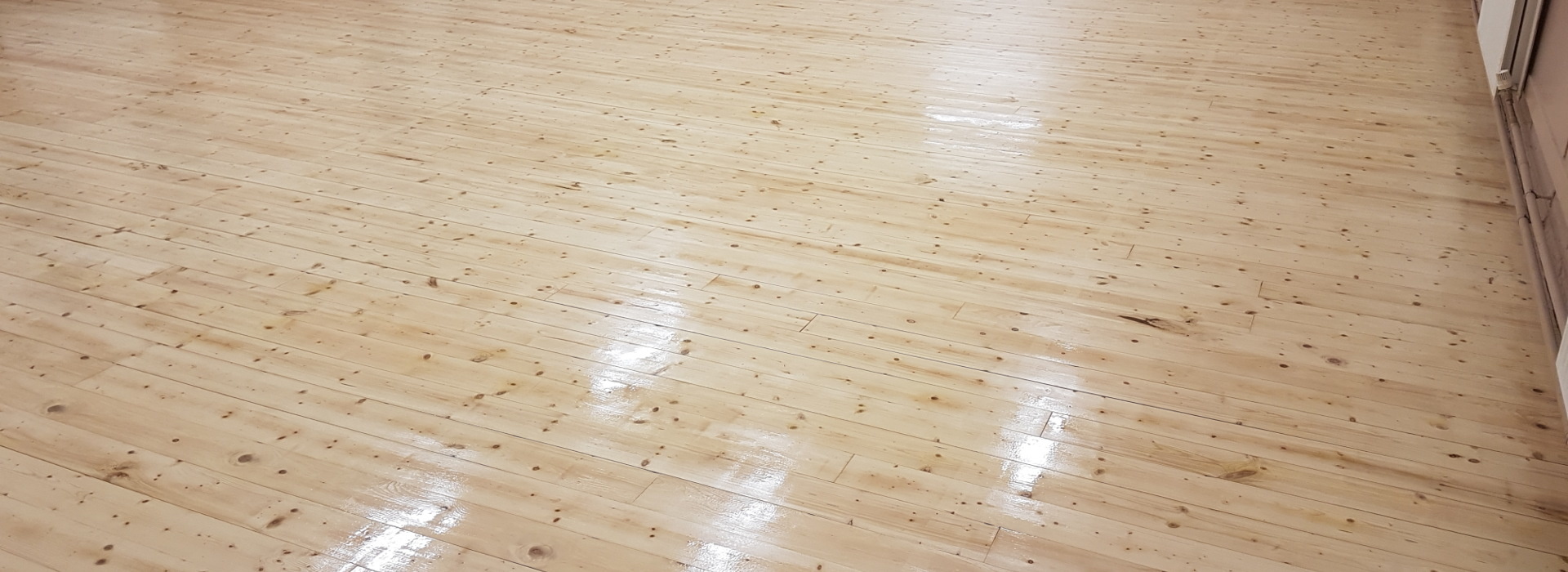 With the Floor sanding you can save up to 70% of new wood flooring